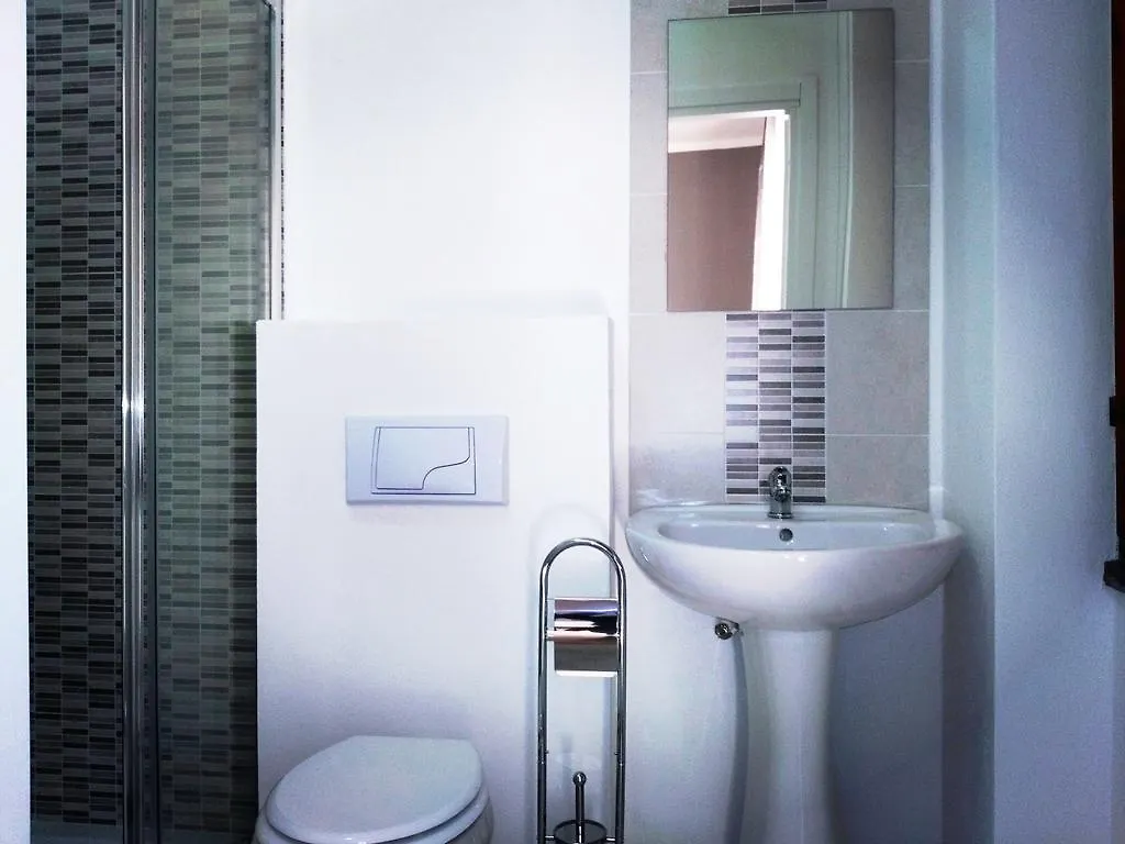 Porrino Guest House - Affittacamere Альгеро