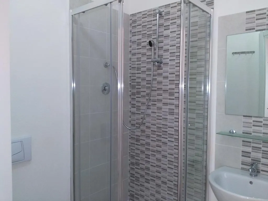 Porrino Guest House - Affittacamere Альгеро