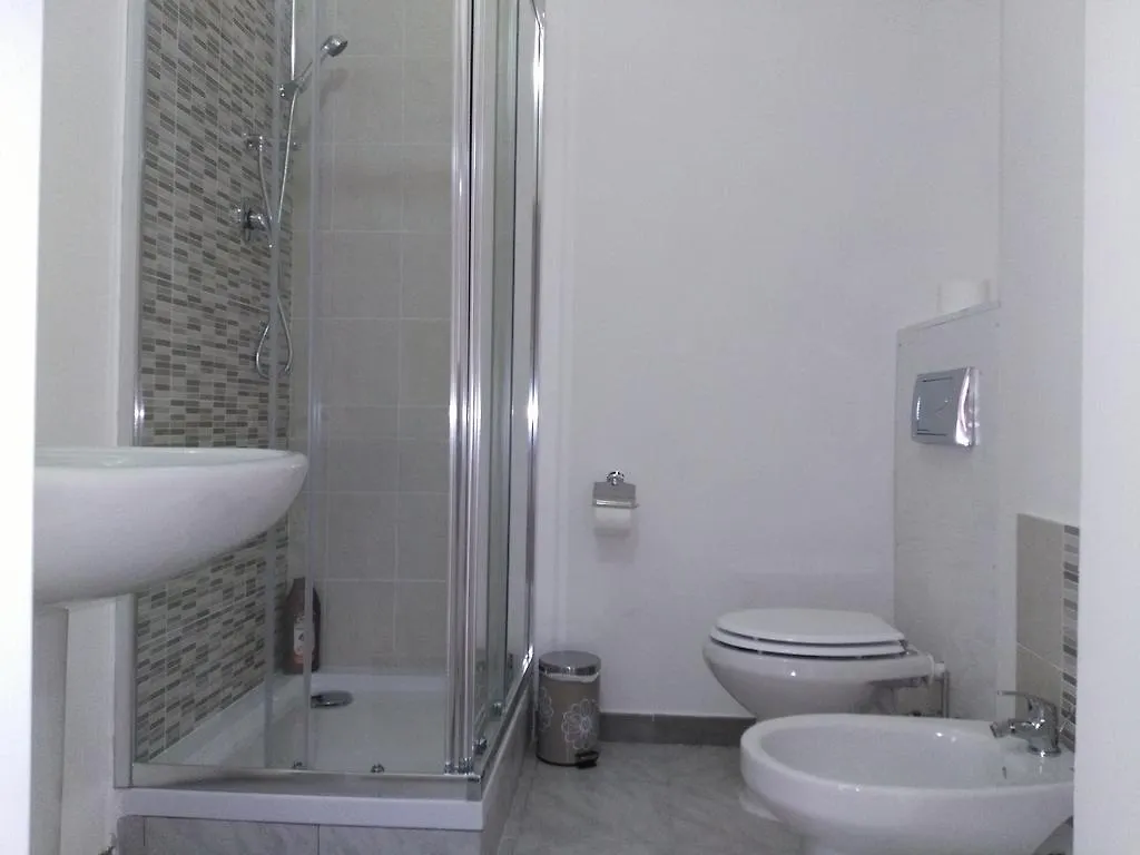 Porrino Guest House - Affittacamere Альгеро 3*,